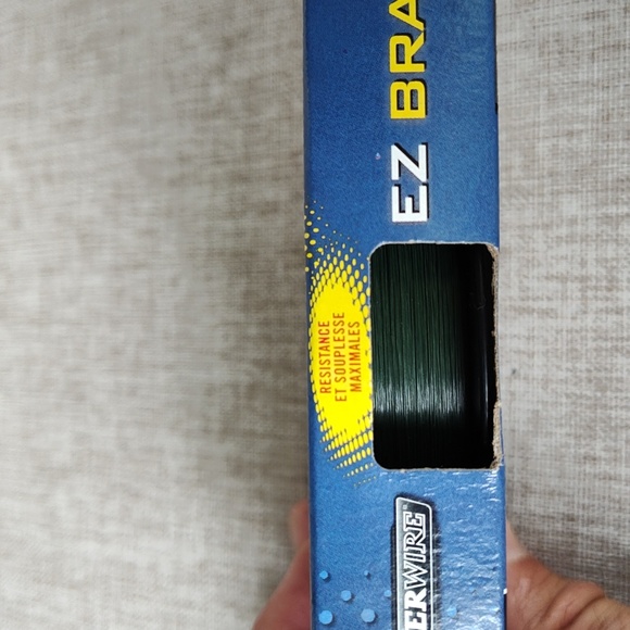 SpiderWire EZ Braid 10lb 300yd - Picture 3 of 3